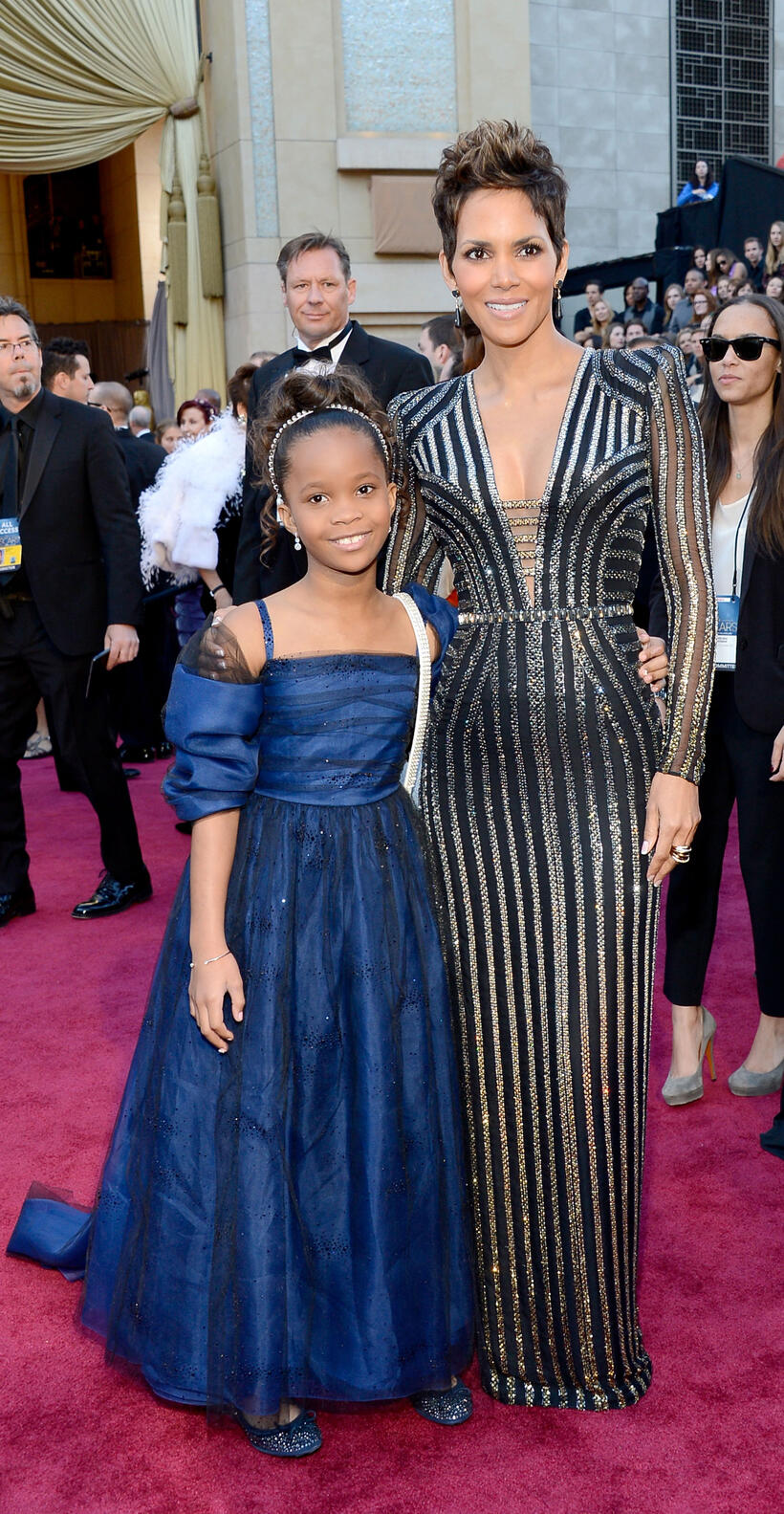 
	2013 Oscars Red Carpet
