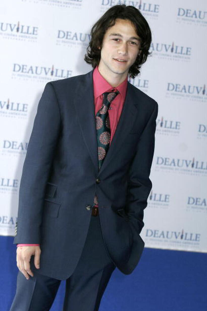 Joseph-Gordon Levitt, Age: 27