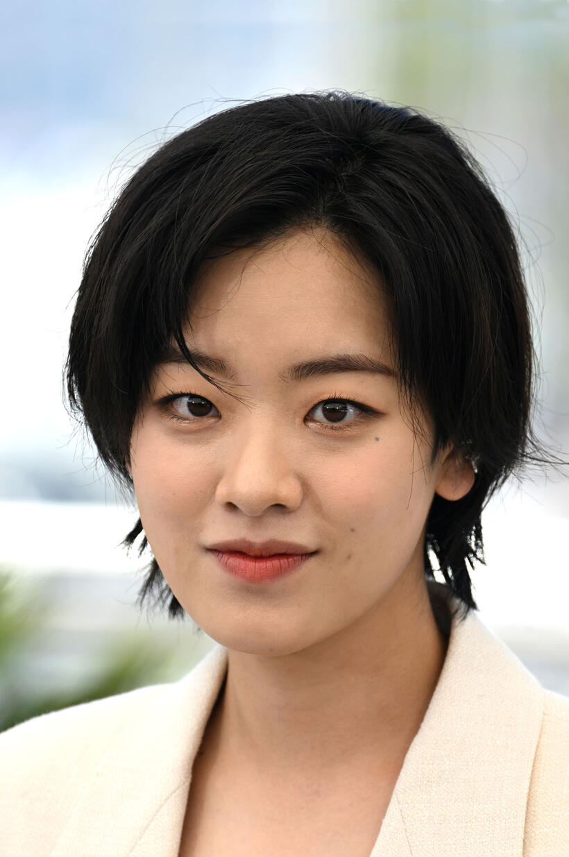 Lee Joo-young at the photocall for "Broker" during the 75th annual Cannes Film Festival.