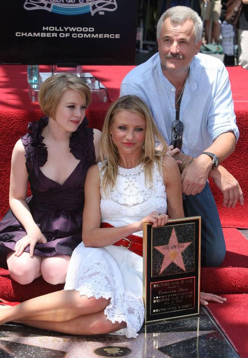 Sofia Vassilieva, Cameron Diaz and Nick Cassavetes at the Hollywood Walk of Fame.