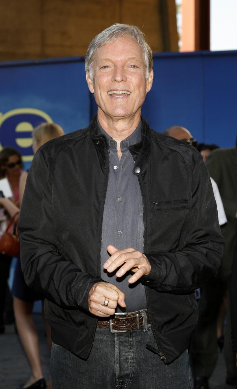 Richard Chamberlain at the premiere of "I Now Pronounce You Chuck and Larry".