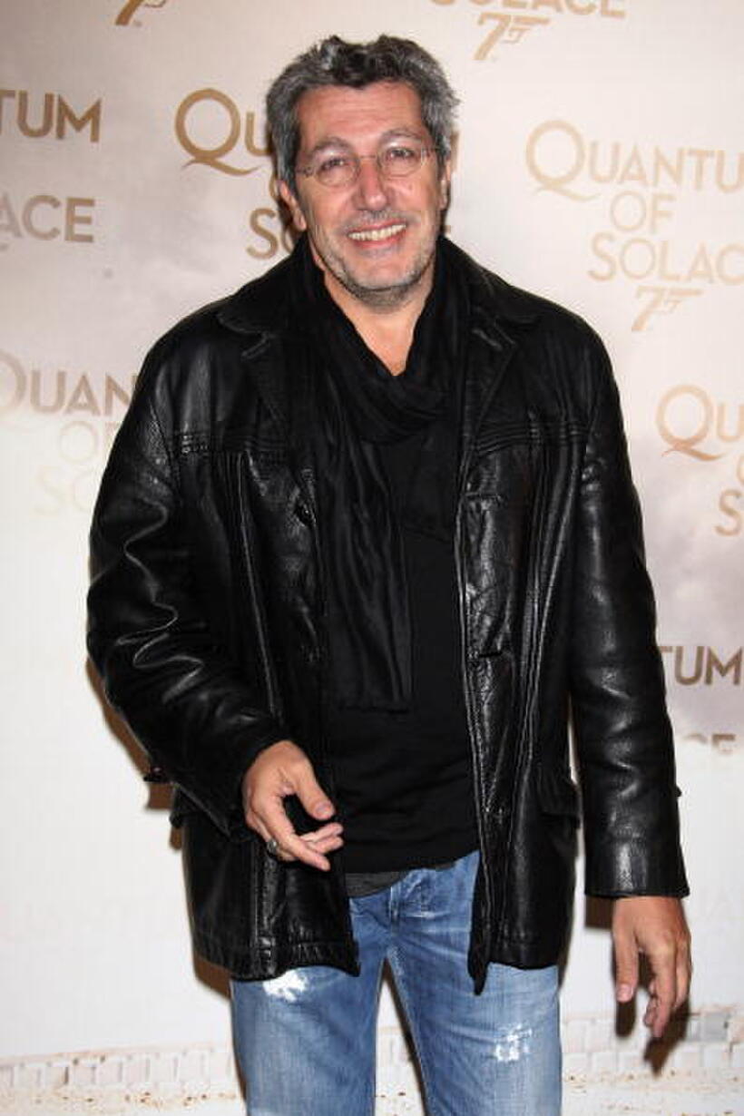 Alain Chabat at the Paris premiere of "Quantum of Solace."