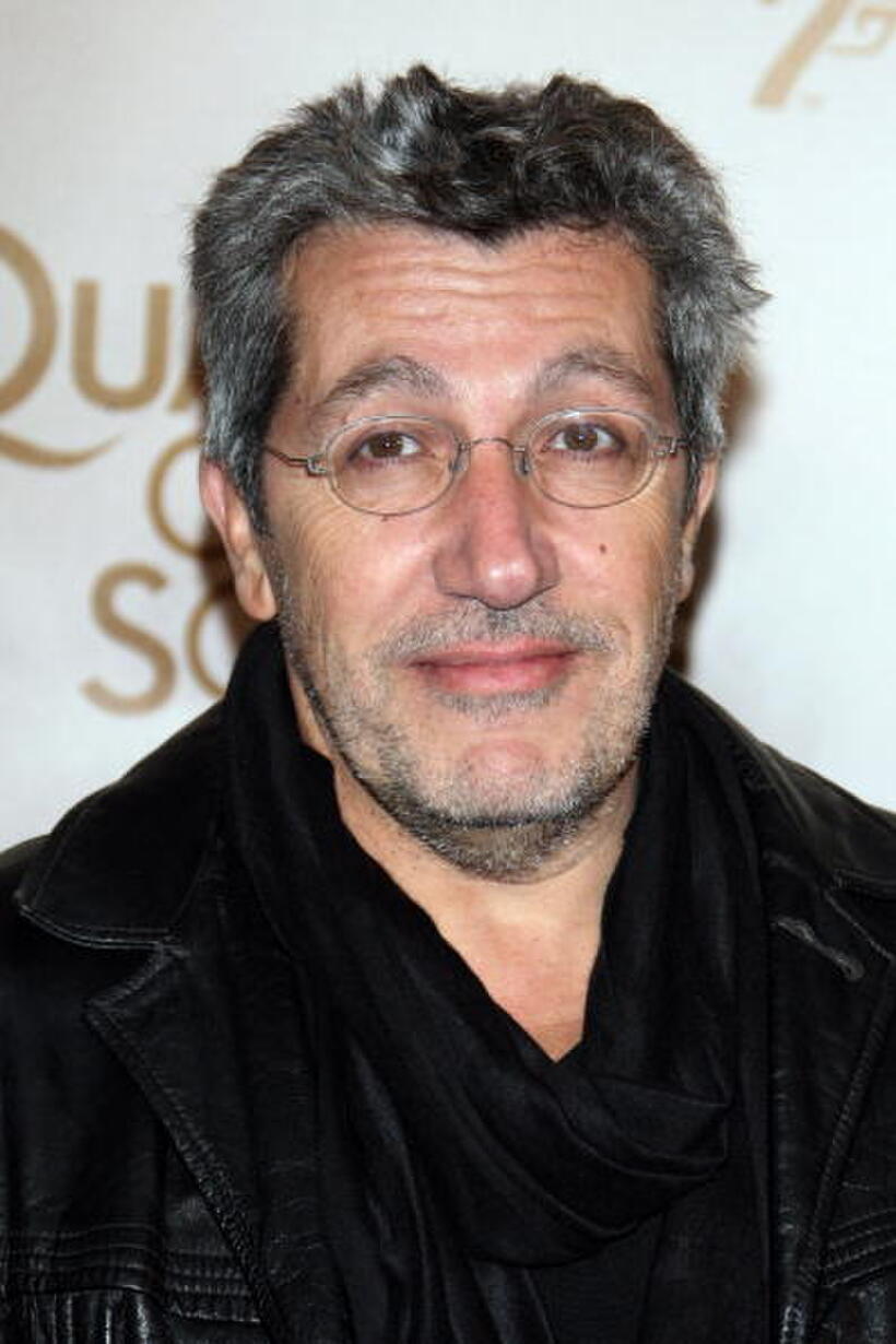 Alain Chabat at the Paris premiere of "Quantum of Solace."