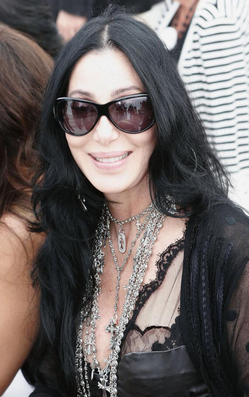 Cher at the Chanel Haute Couture Fall-Winter 2006/07 Fashion show.