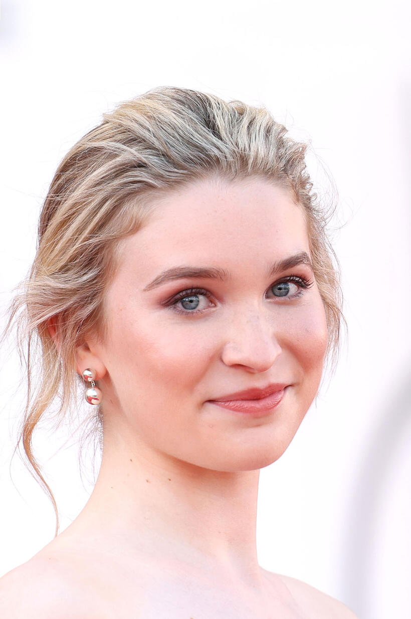 Sophie Kauer at the "Tar" red carpet during the 79th Venice International Film Festival.