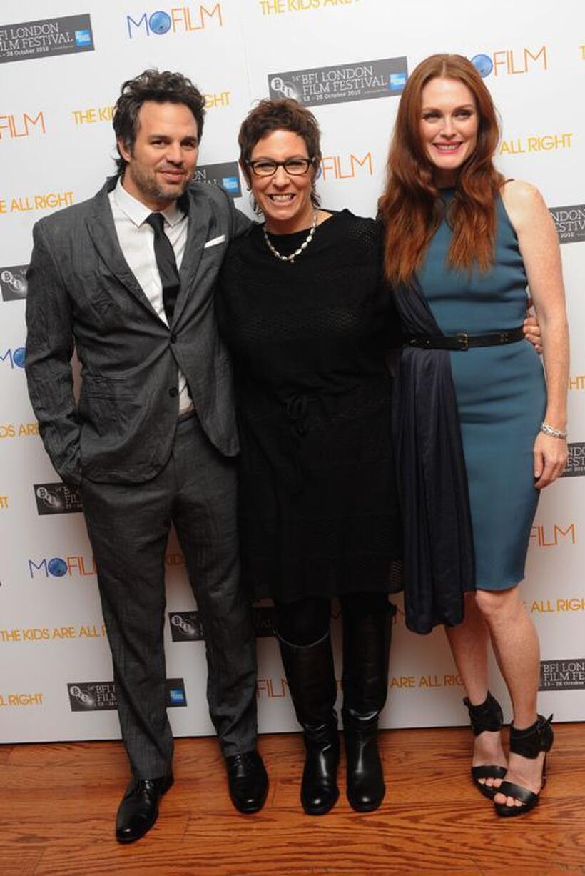 Mark Ruffalo, Lisa Cholodenko and Julianne Moore at the premiere of "The Kids Are Alright" during the 54th BFI London Film Festival.