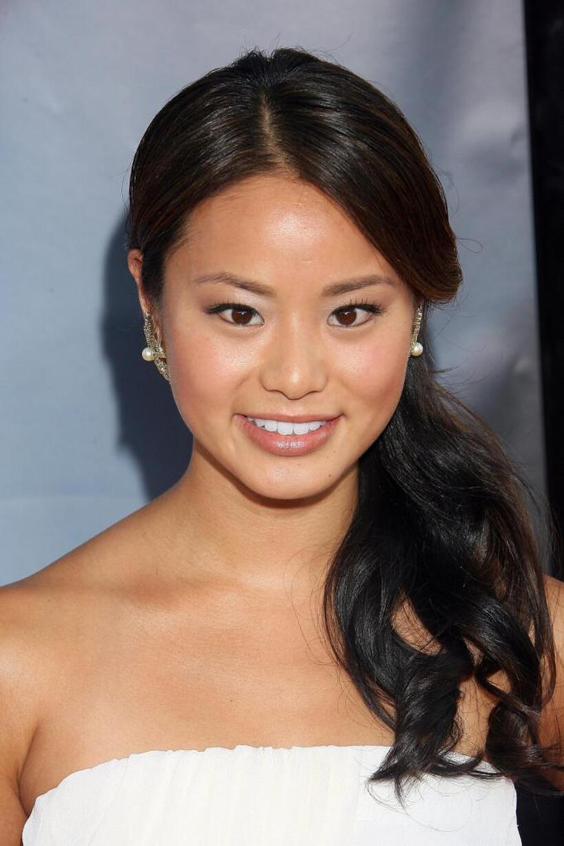 Jamie Chung at the premiere of "The X Files: I want to Believe."