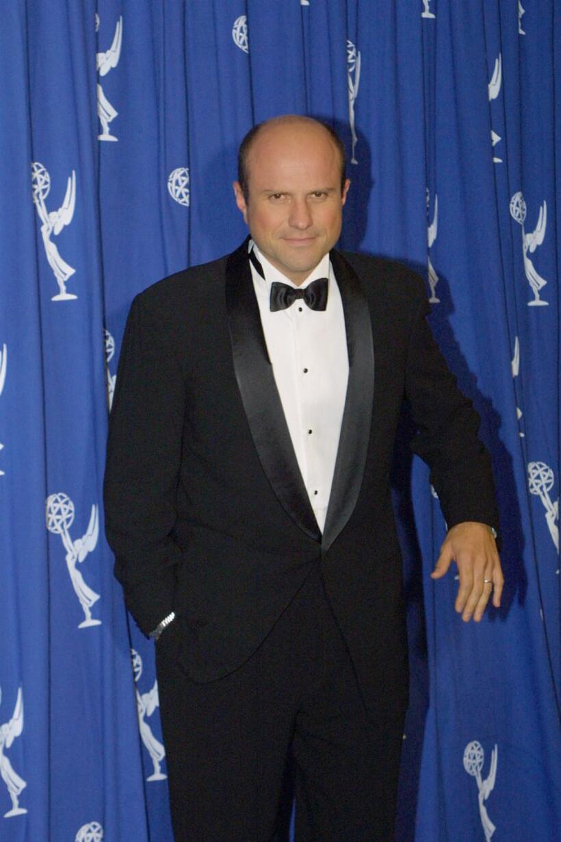 Enrico Colantoni at the 2001 Primetime Creative Arts Emmy Awards.