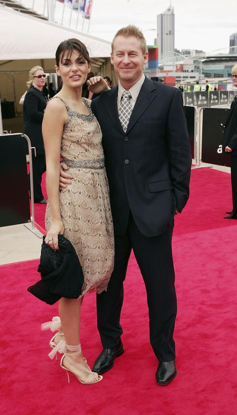 Silvia Colloca and Richard Roxburgh at the 2005 AFI Awards.