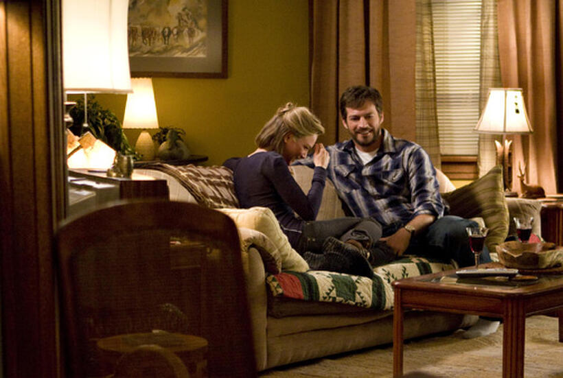 Renee Zellweger as Lucy Hill and Harry Connick Jr. as Ted Mitchell in "New in Town."
