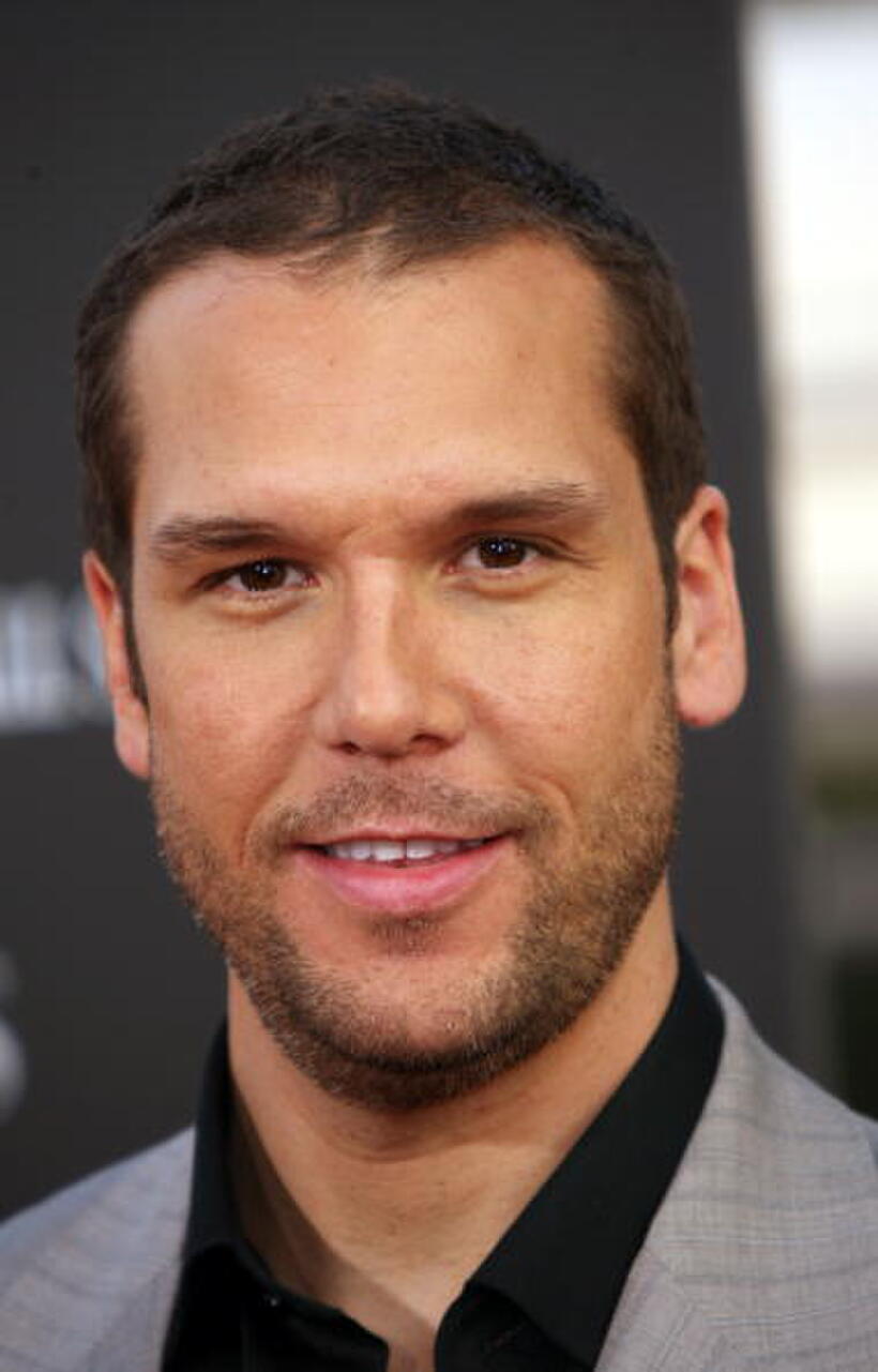 Dane Cook at the "Mr. Brooks" premiere.