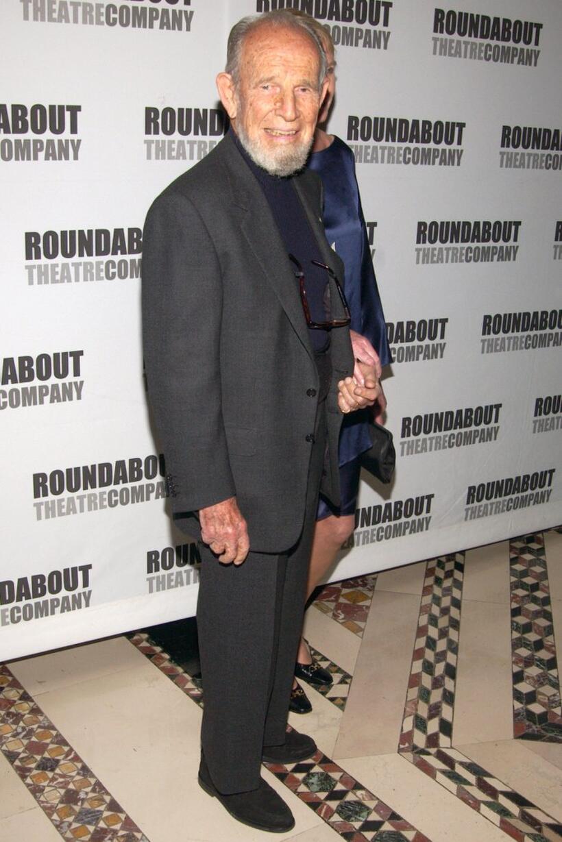 Hume Cronyn at the Roundabout Theater Company's 2002 Spring Gala.