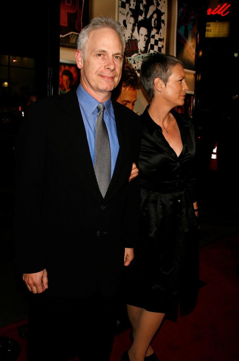 Jamie Lee Curtis and Christopher Guest at the Premiere Of "Music and Lyrics".