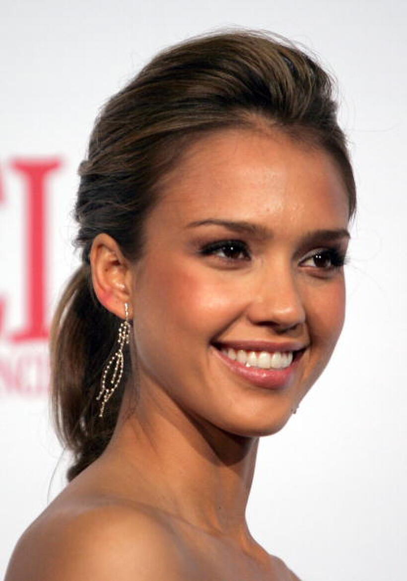 Jessica Alba at the 2006 NCLR ALMA Awards in L.A.