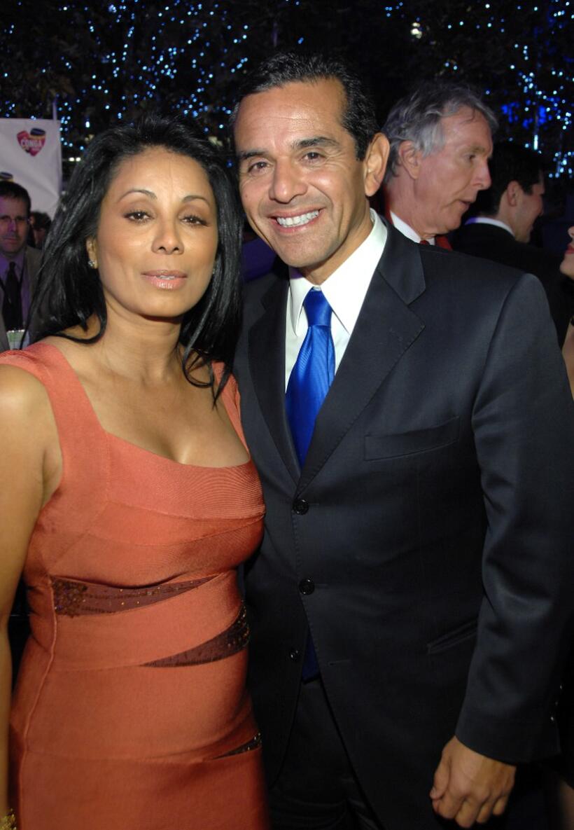 Wanda De Jesus and Antonio Villaraigosa at the grand opening of Congo Room.