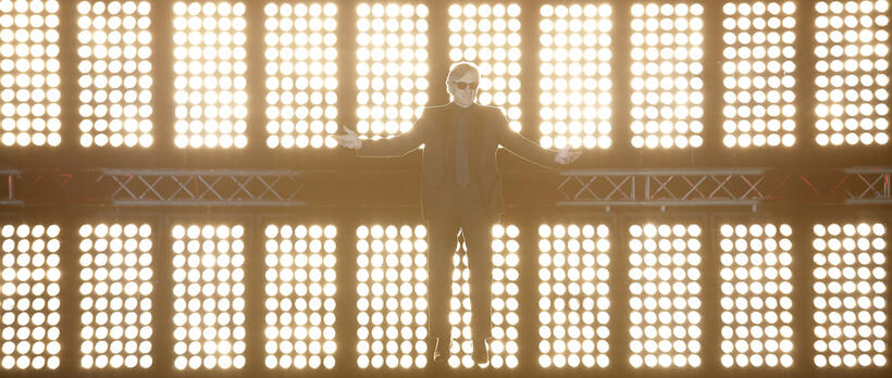 Robert De Niro as Simon Silver in "Red Lights."