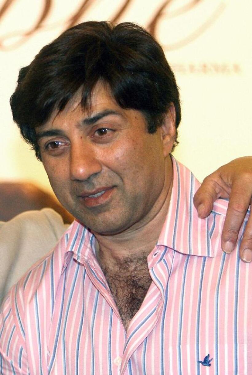 Sunny Deol at the promotion of "Apne."