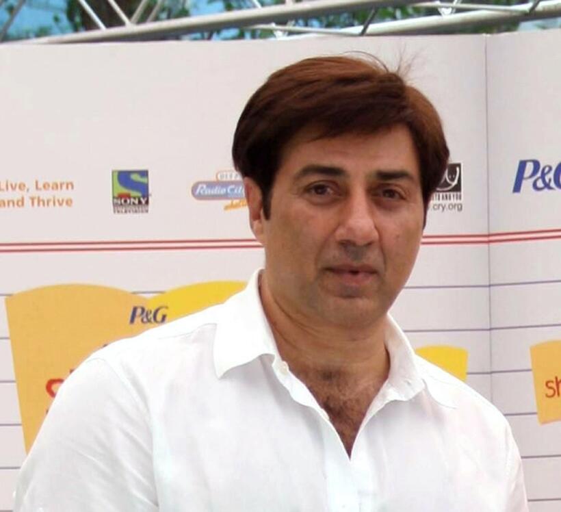 Sunny Deol at the P&G presentation ceremony of Shikha in Mumbai.