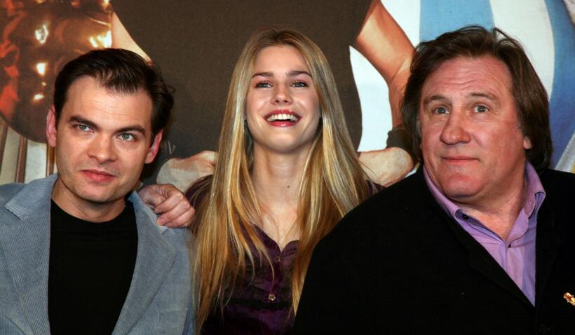 Gerard Depardieu, Clovis Cornillac and Vanessa Hessler at the Germany premiere of "Asterix and the Olympic Games".