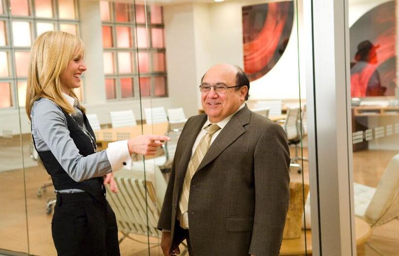 Kristen Bell and Danny DeVito in "When in Rome."
