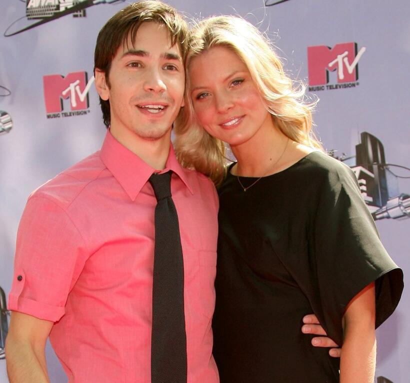 Justin Long and Kaitlin Doubleday at the 2007 MTV Movie Awards.