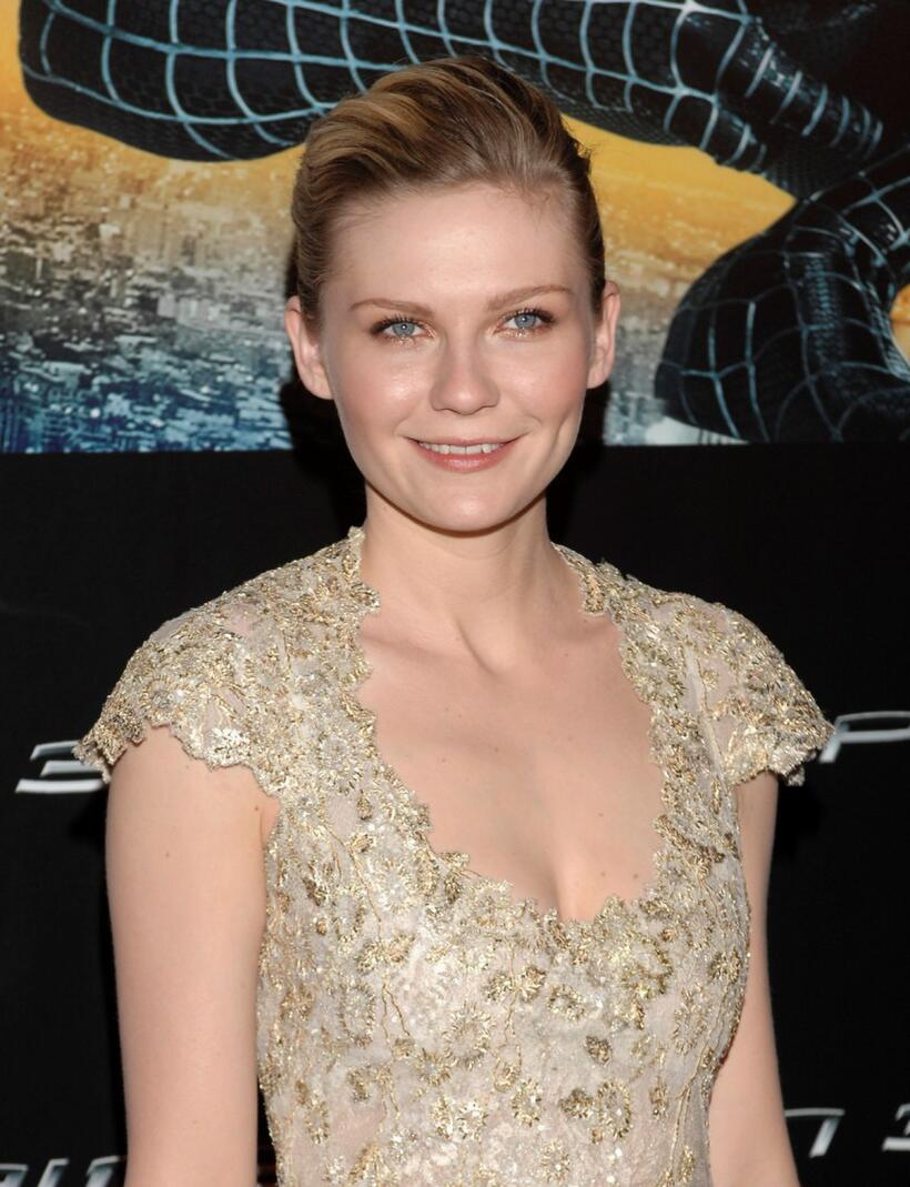Kirsten Dunst at the premiere for ''Spider-Man 3'' at the Palacio de la Musica Cinema in Madrid, Spain.