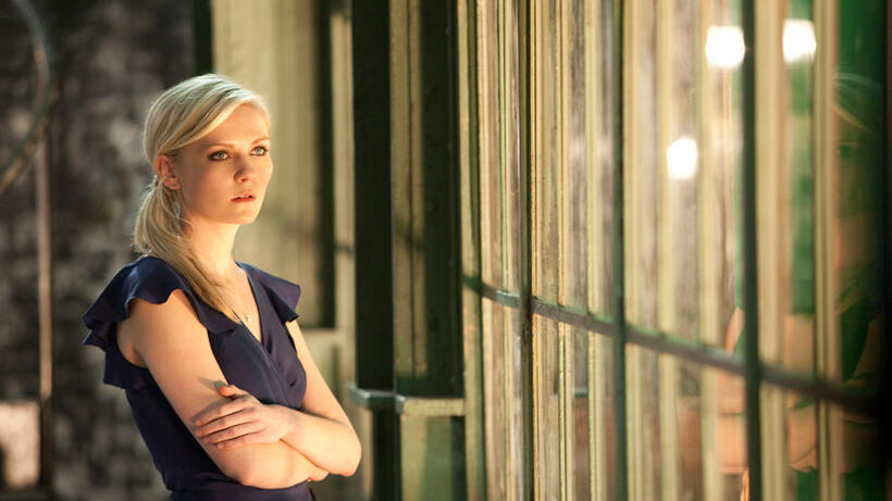 Kirsten Dunst as Eden in "Upside Down."