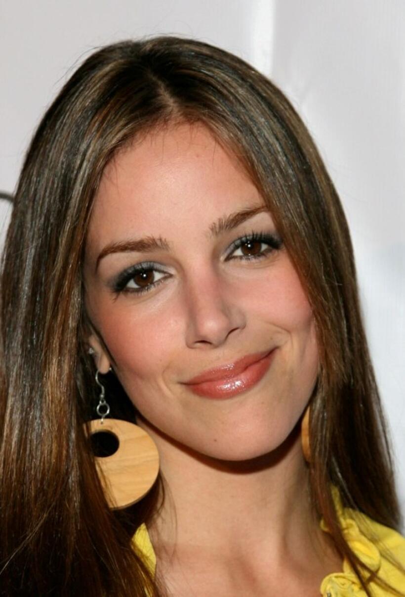 Tiffany DuPont at the Kenneth Cole Celebrates The Awearness Fund event.