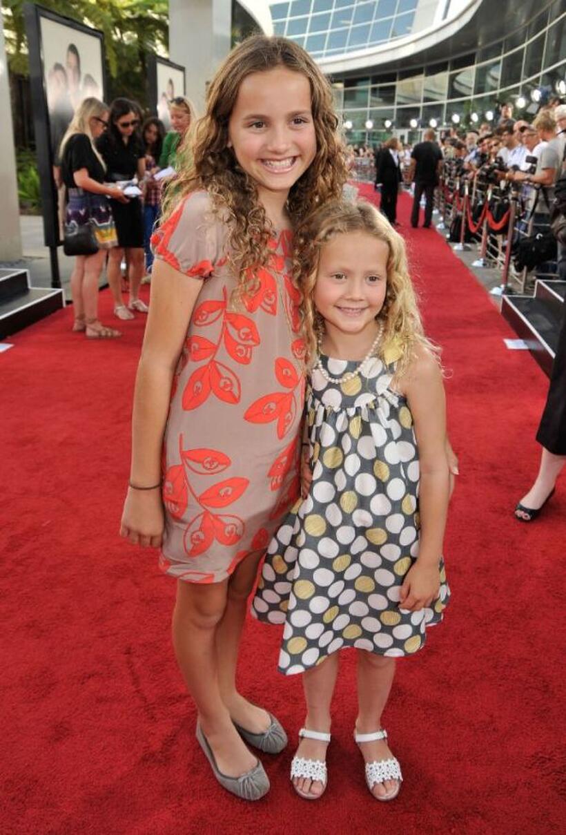 Maude Apatow and Iris Apatow at the premiere of "Funny People."