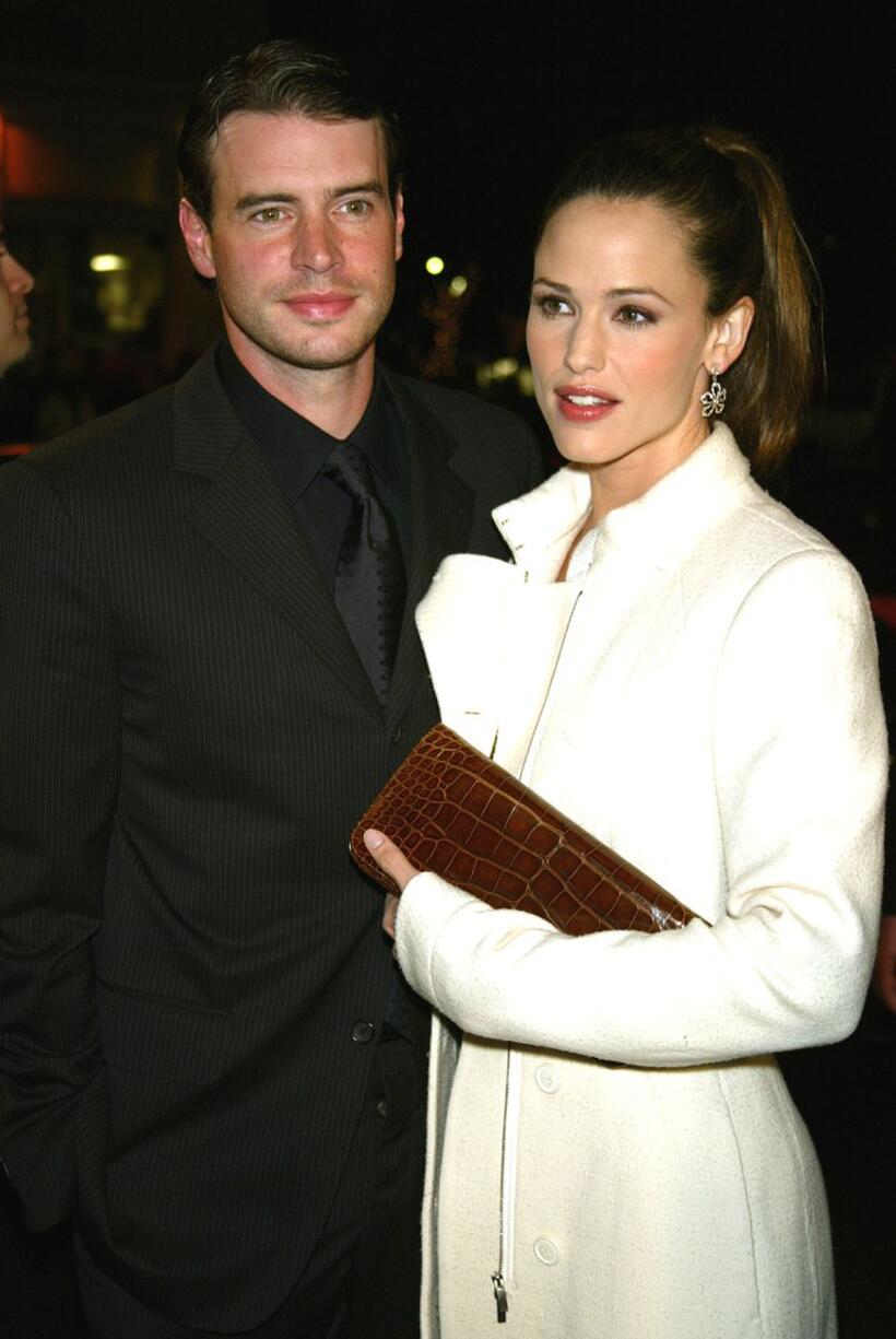 Scott Foley and Jennifer Garner at the premiere of "Catch Me If You Can."