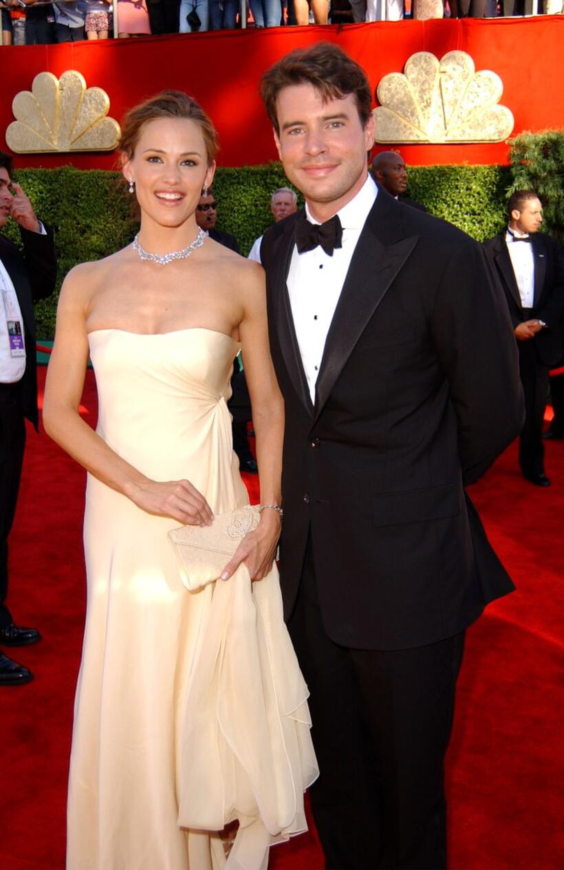 Jennifer Garner and Scott Foley at the 54th Annual Primetime Emmy Awards.
