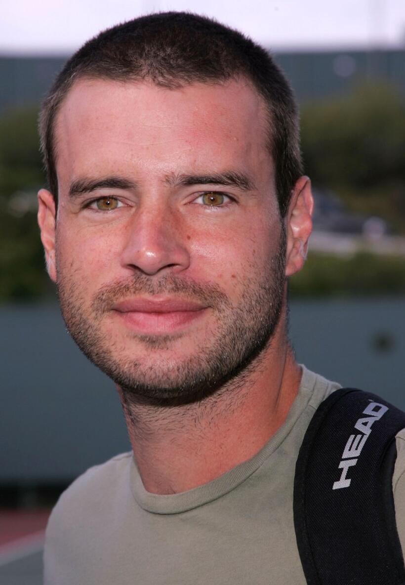 Scott Foley at the celebrity "Racquet Rumble 2005."