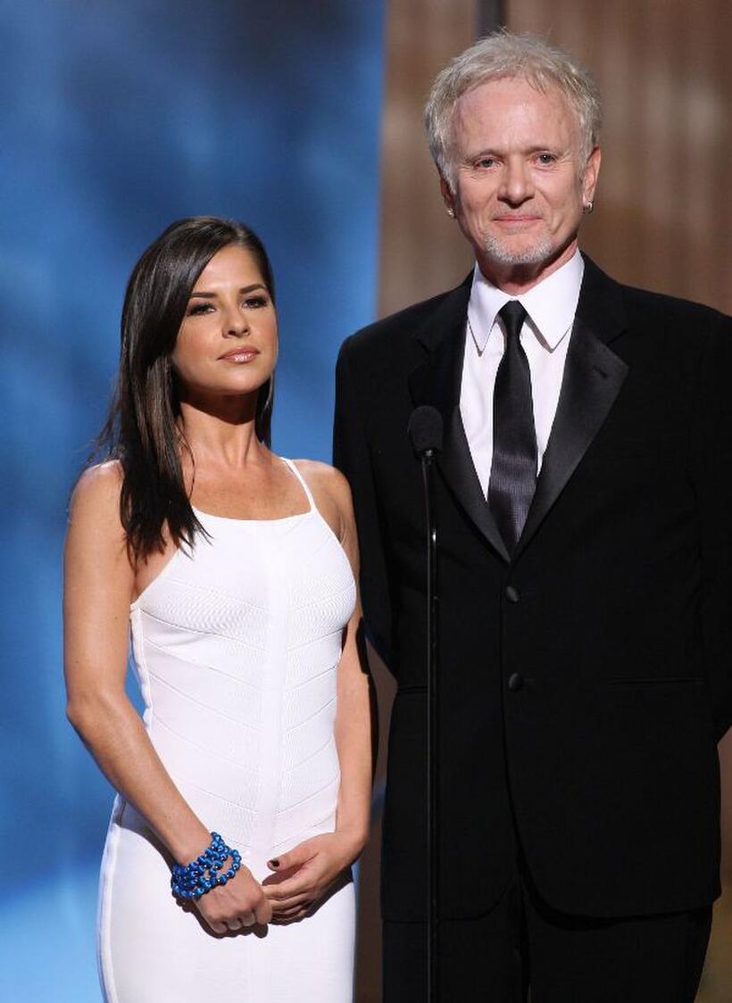 Kelly Monaco and Anthony Geary at the 36th Annual Daytime Emmy Awards.