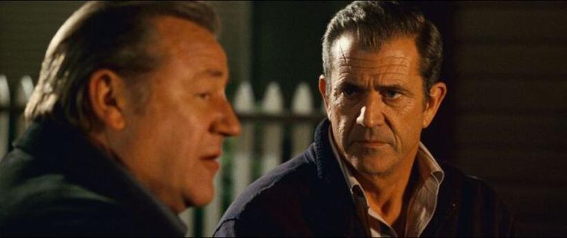 Ray Winstone as Darius Jedburgh and Mel Gibson as Thomas Craven in "Edge of Darkness."