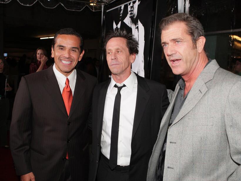Mel Gibson, Brian Grazer and Antonio Villaraigosa at the industry screening of "American Gangster".