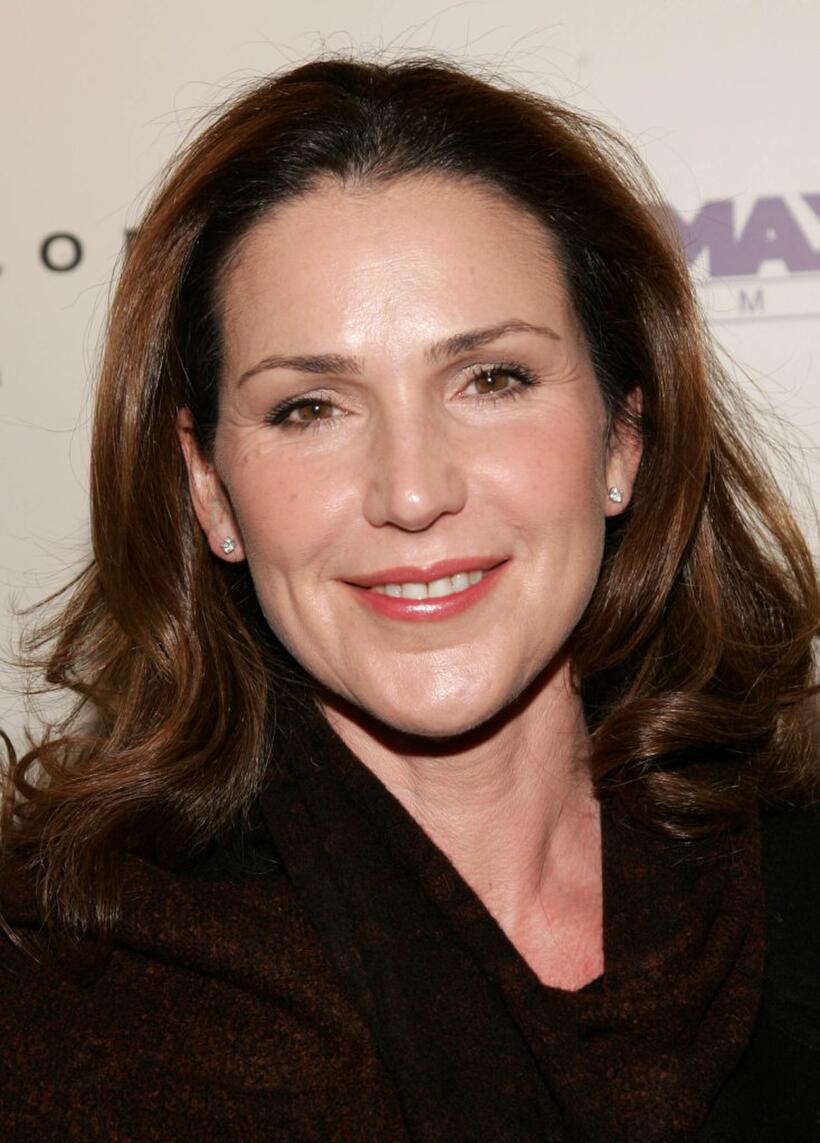 Peri Gilpin at the pre-Oscar party of "The Queen" and "Venus."