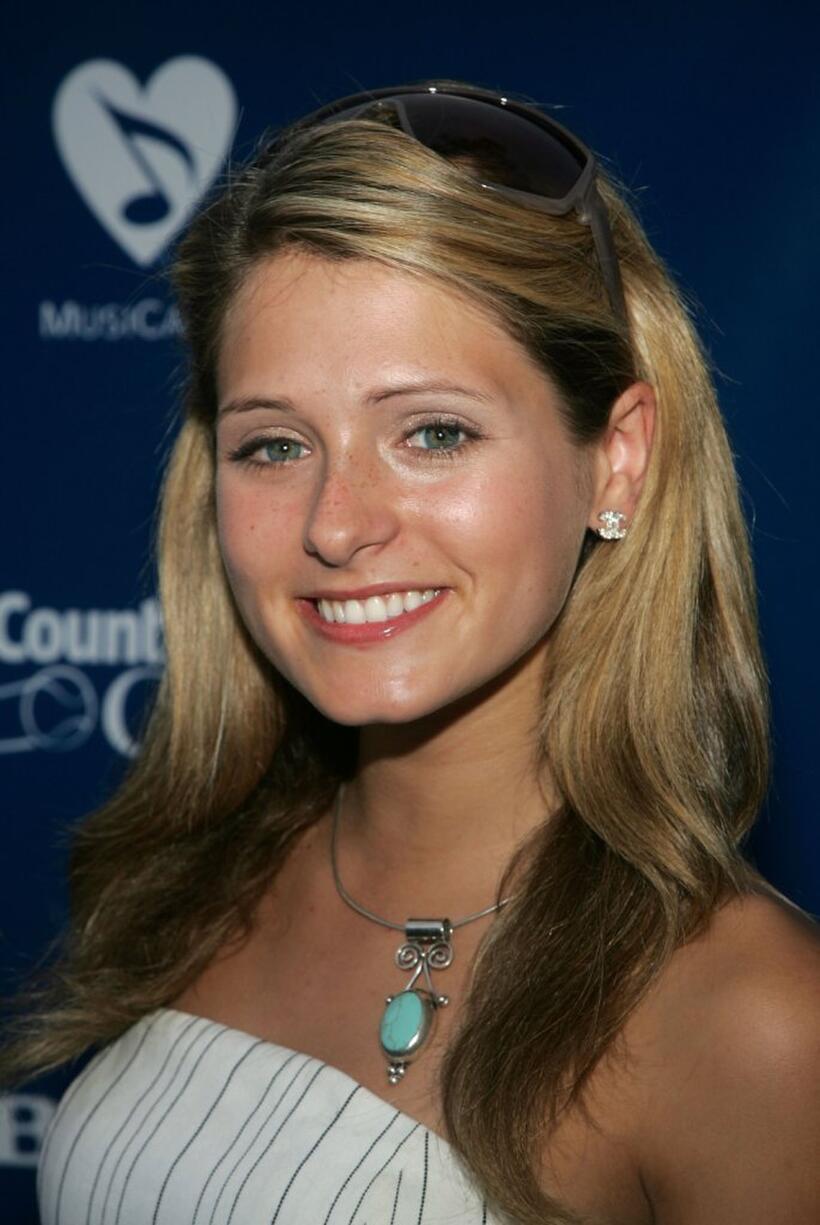 Cameron Goodman at the Gibson/Baldwin "Night At The Net" Charity Event.