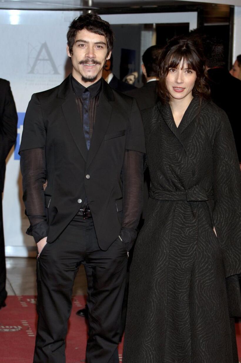 Oscar Jaenada and Barbara Goenaga at the Goya Cinema Awards 2006.