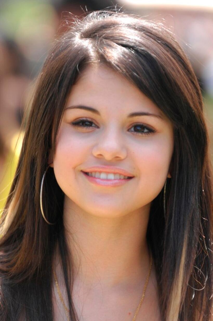 Selena Gomez at the A Time for Heroes Celebrity Carnival.