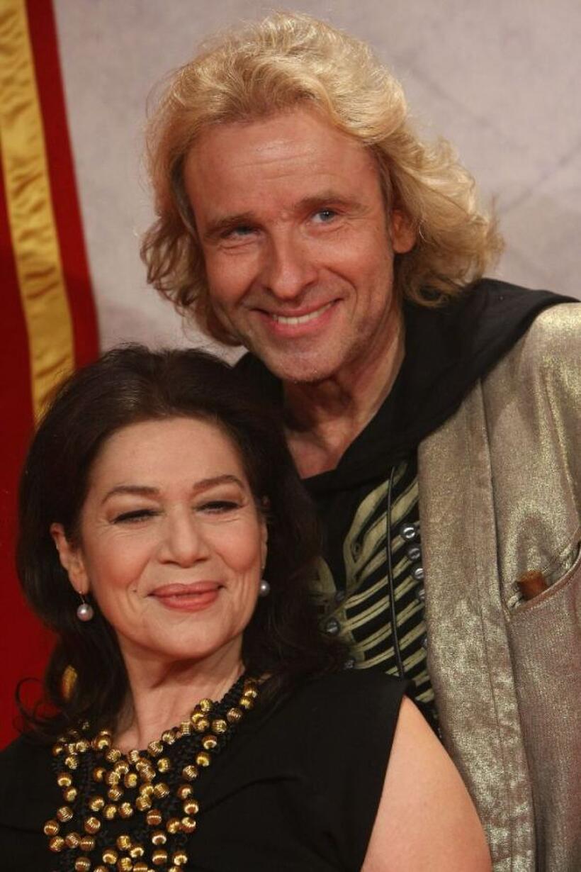 Hannelore Elsner and Thomas Gottschalk at the Berlin premiere of "1 1/2 Knights - In Search of the Ravishing Princess Herzelinde."