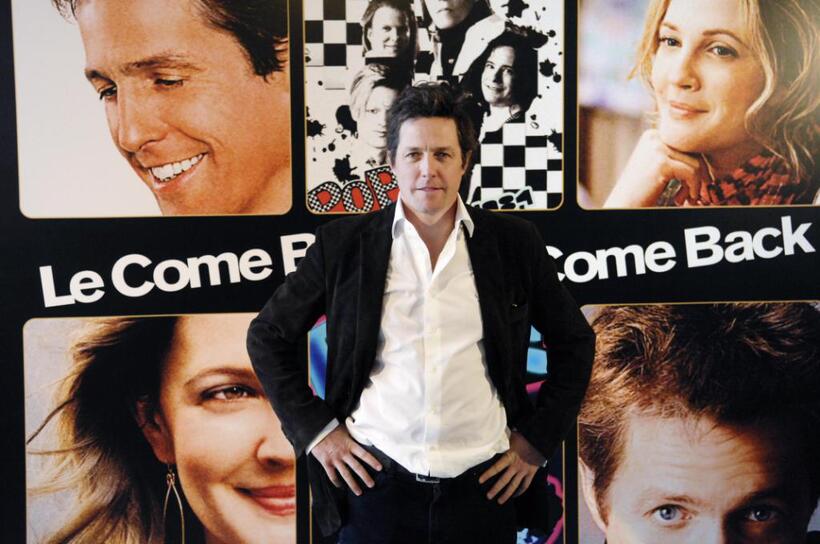 Hugh Grant at the photocall of "Music and Lyrics".