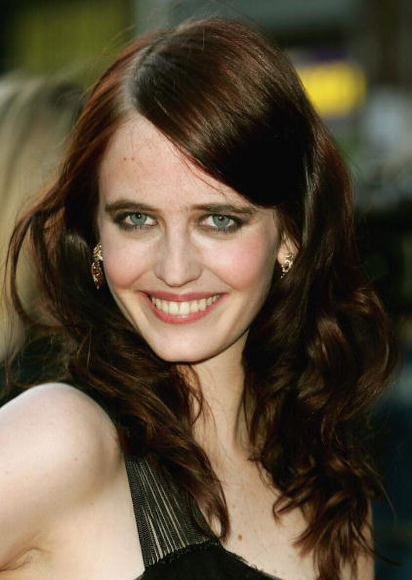 Eva Green at the European Premiere of “Kingdom of Heaven” in London. 