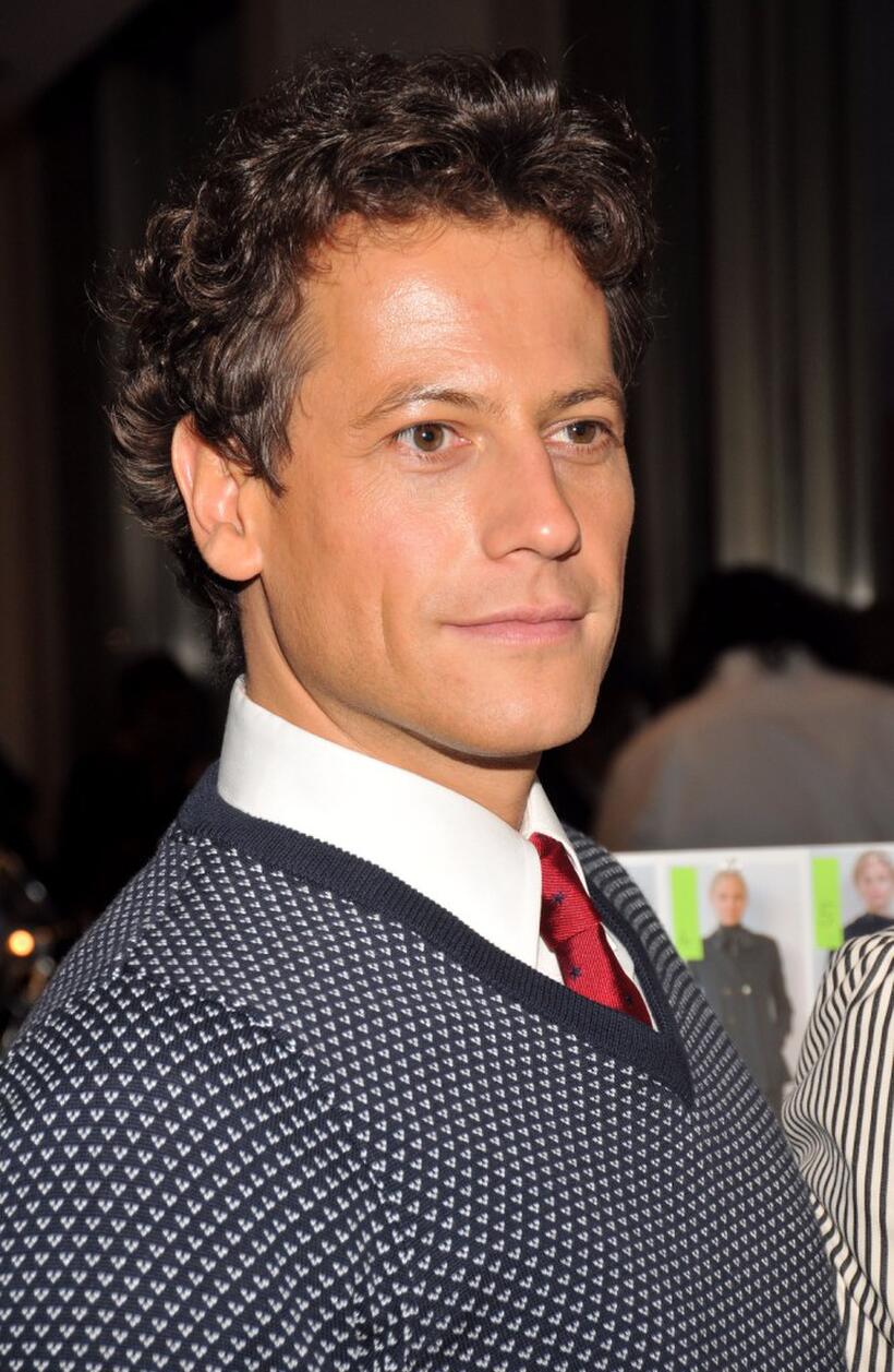 Ioan Gruffudd at the Tommy Hilfiger Fall 2008 fashion show.