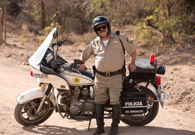 Luis Guzman as Mexican Cop in "We're the Millers."