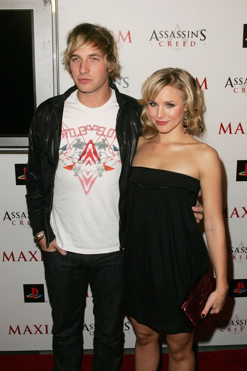 Ryan Hansen and Kristen Bell at the official launch of Ubisoft's "Assassin's Creed."