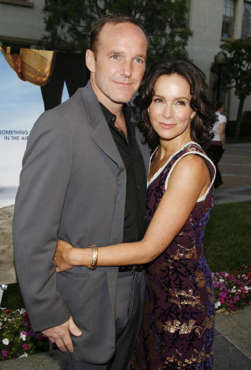 Jennifer Grey and her husband Clark Gregg at the premiere of "John from Cincinnati" at the Paramount Theater.