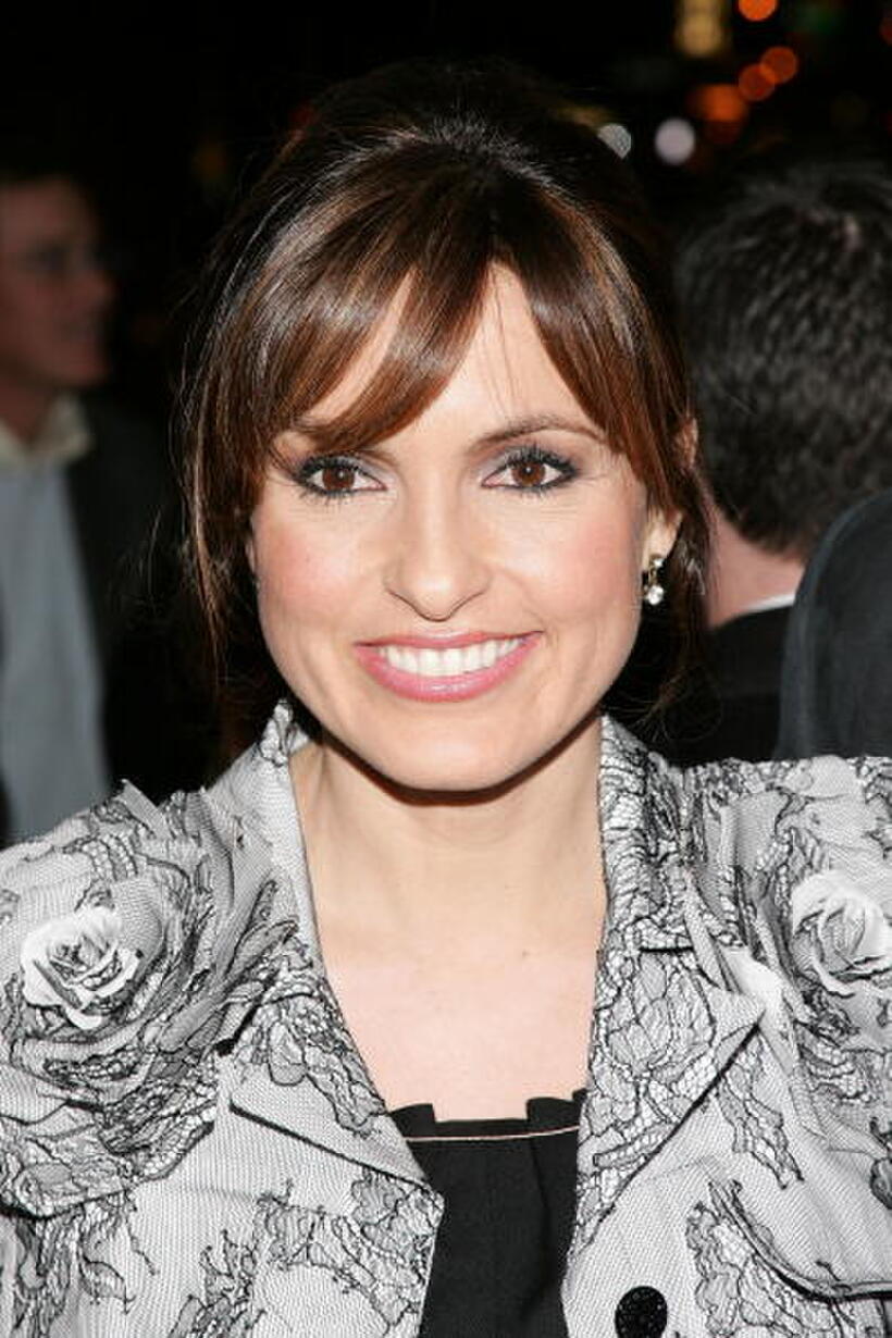 Mariska Hargitay at the opening night of "Talk Radio".