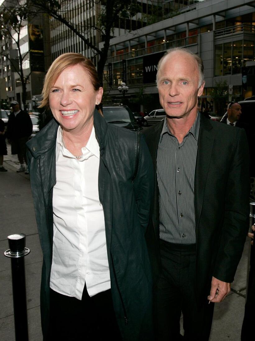 Ed Harris and Amy Madigan at the cocktail party of "Copying Beethoven".