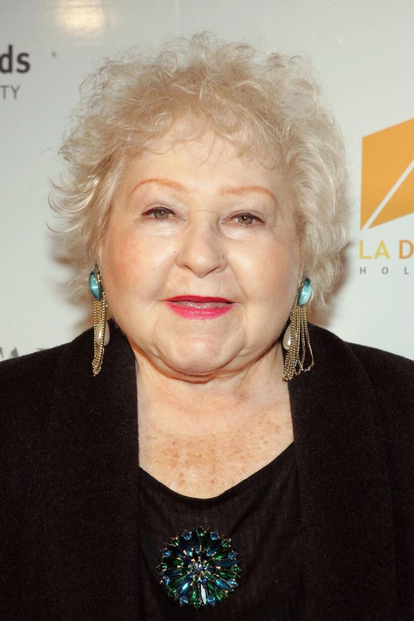 Estelle Harris at the opening of "Crystal Canine."