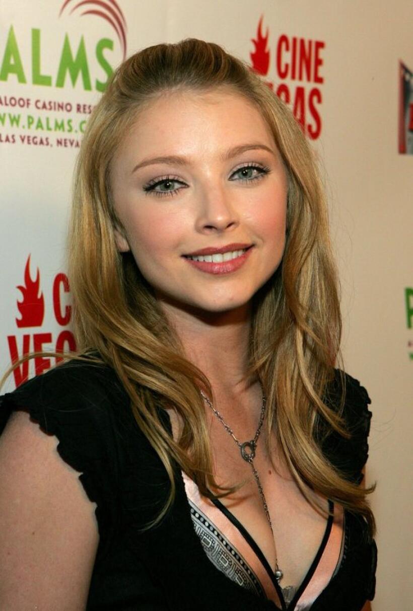 Elisabeth Harnois at the opening of "Strangers With Candy."